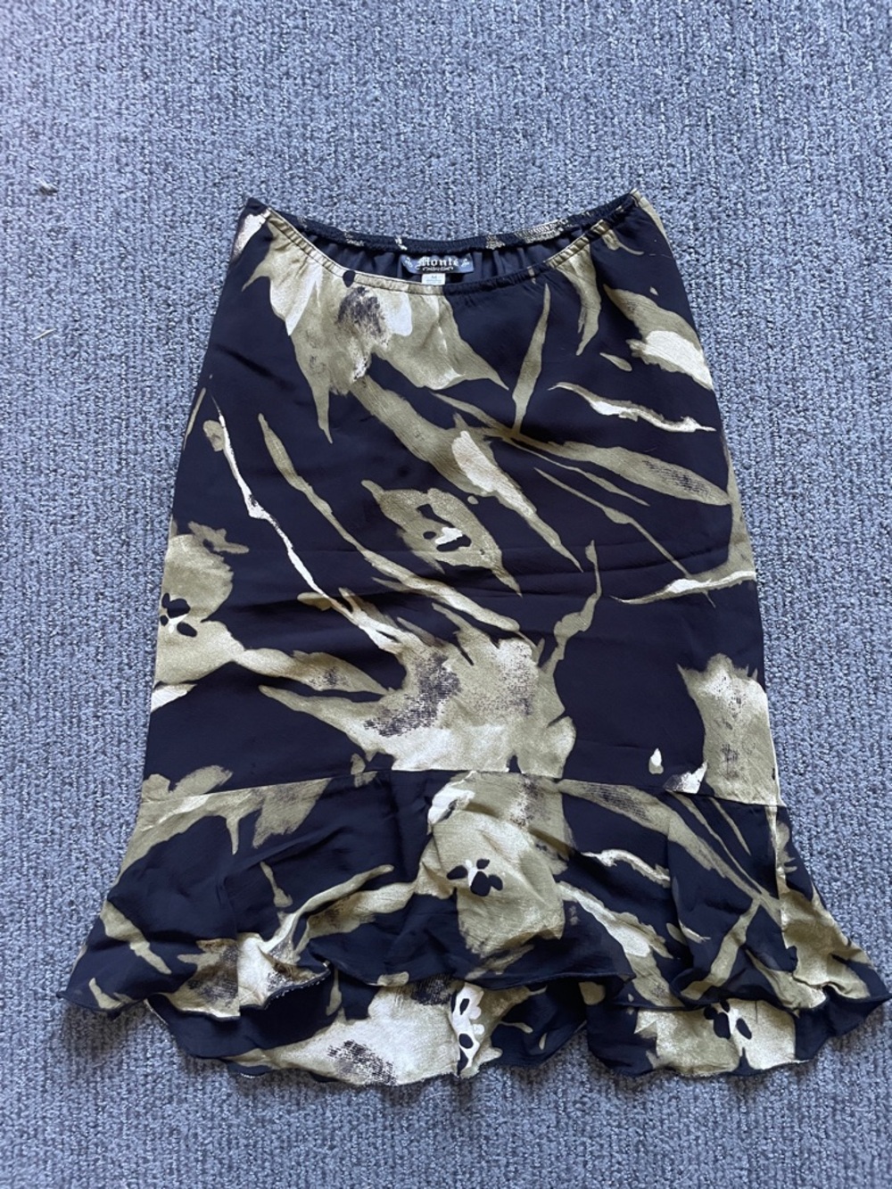 Black & Green Floral Ruffle Hem 90s Vintage Skirt
